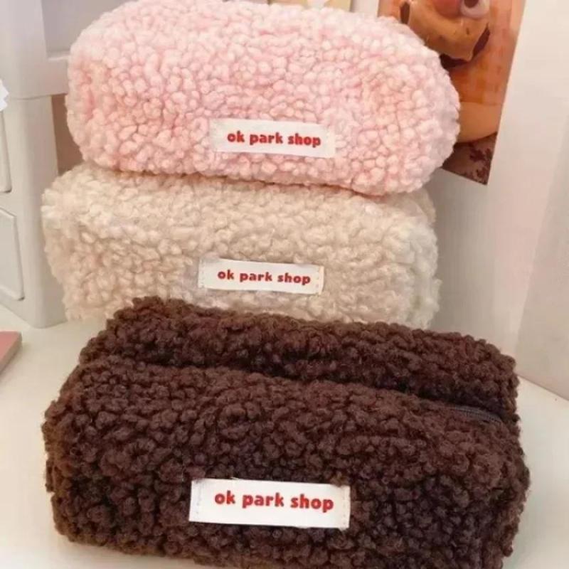 Aesthetic Large Pencil Case Pouch - 2026 양털 플러시 수납 가방 심플하고