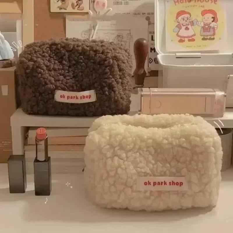 2026 양털 플러시 수납 가방 심플하고 미적 디자인의 - Aesthetic Large Pencil Case Pouch 리뷰 및 가격