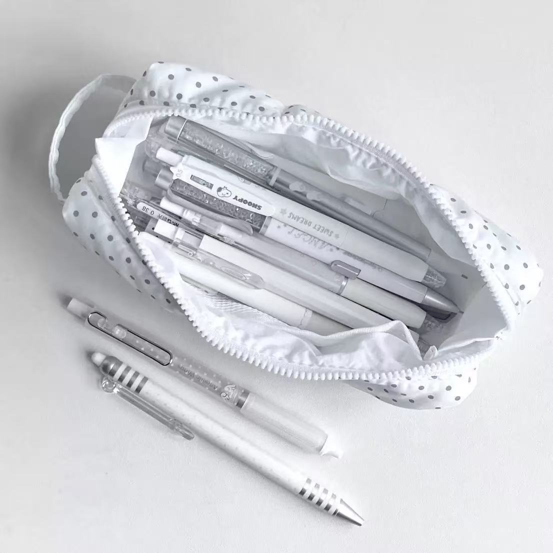 폴카 도트 핸드헬드 연필 가방 대용량 미적 학생 문구  - Aesthetic Large Pencil Case Pouch 리뷰 및 가격